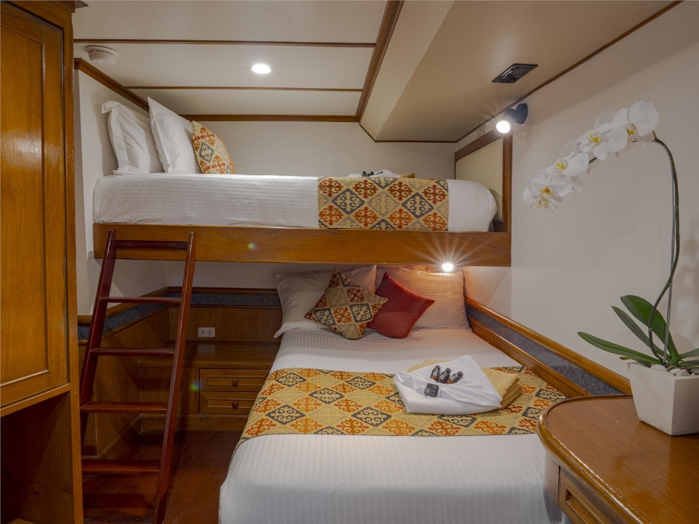 Lower Deck Cabin