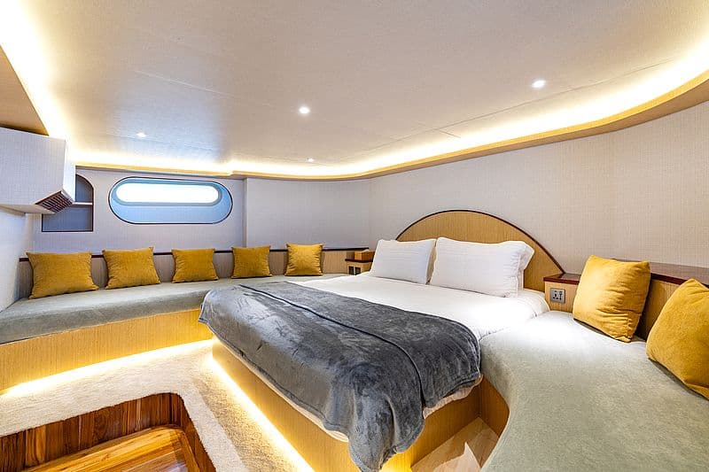 Sea Deck Suite