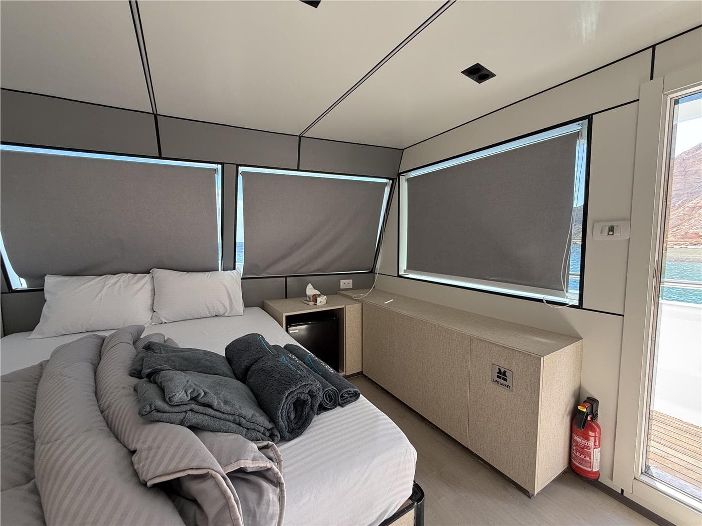 Master Suite - Upper Deck